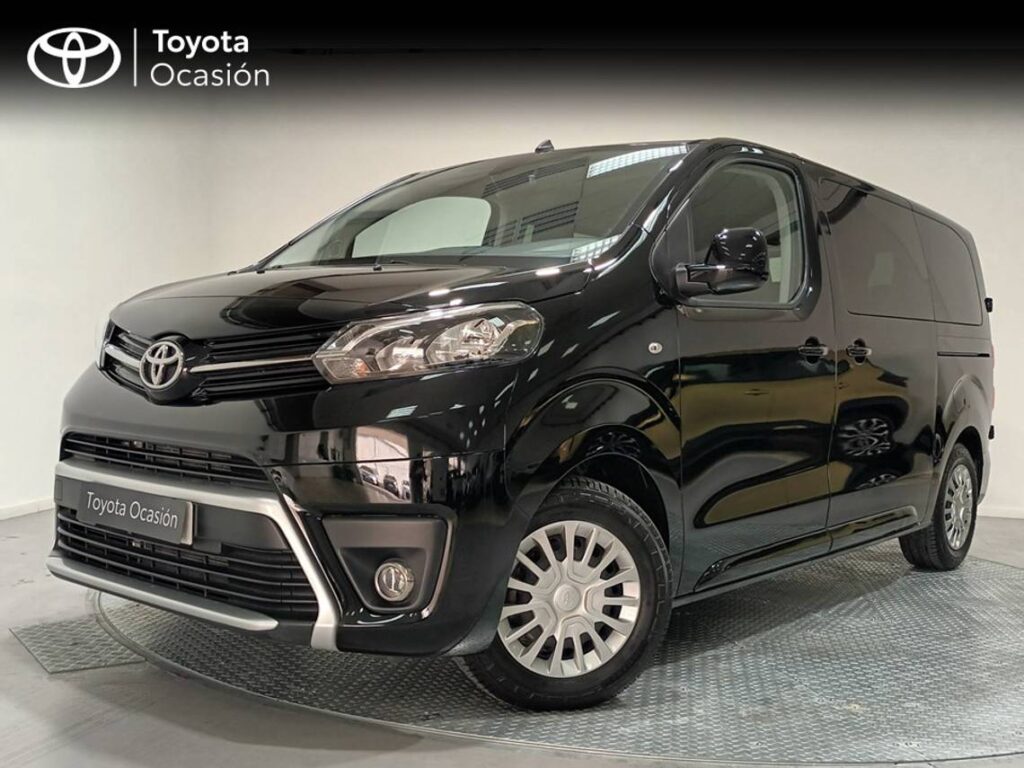 Toyota Proace Verso VX Shuttle L1 2.0D 106kW (145CV) 6MT   9p diésel Motor Arjona